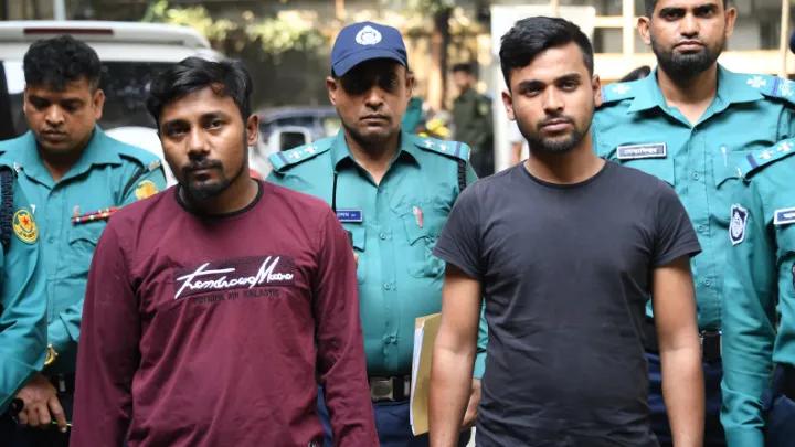 বিএনপি_নেতার_নির্দেশে_৫_হাজার_টাকায়_বাসে_আগুন